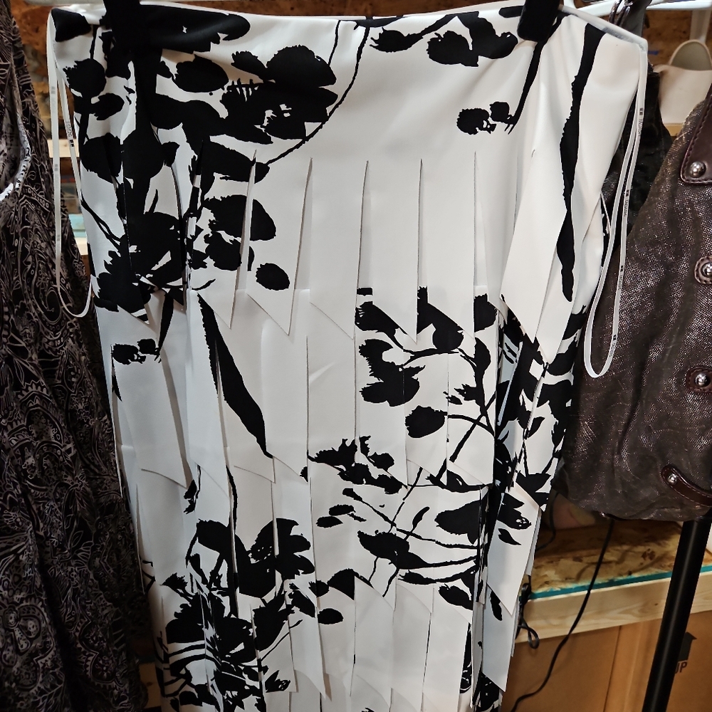 TADASHI skirt